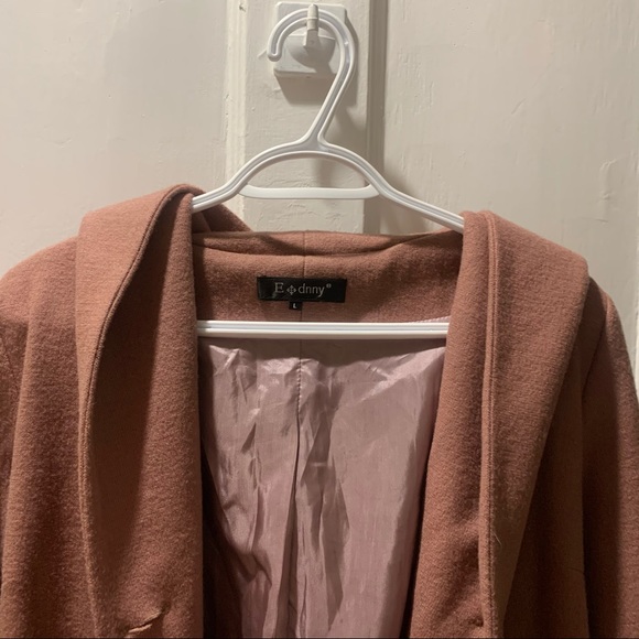 Coat - Picture 3 of 4